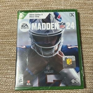 Unopened Xbox Series X / Xbox One Madden Game🔥❤️